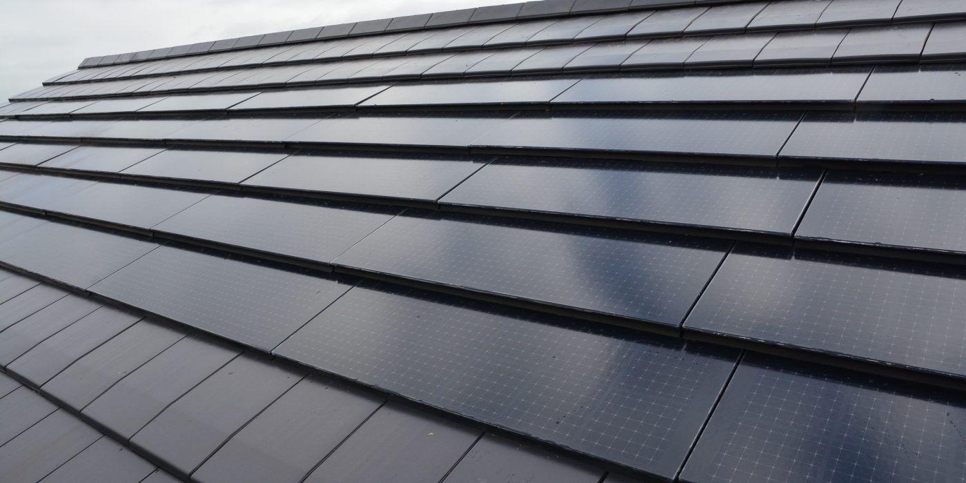 Mood image of the Wevolt X-Tile black