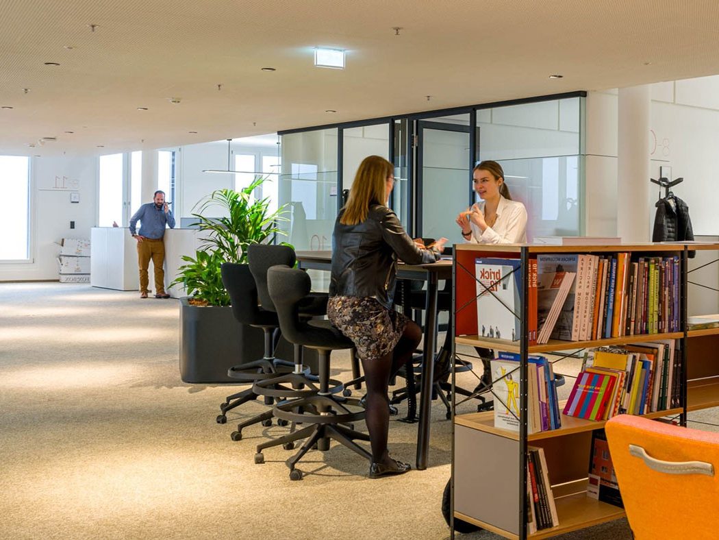 Employees in Dialogue