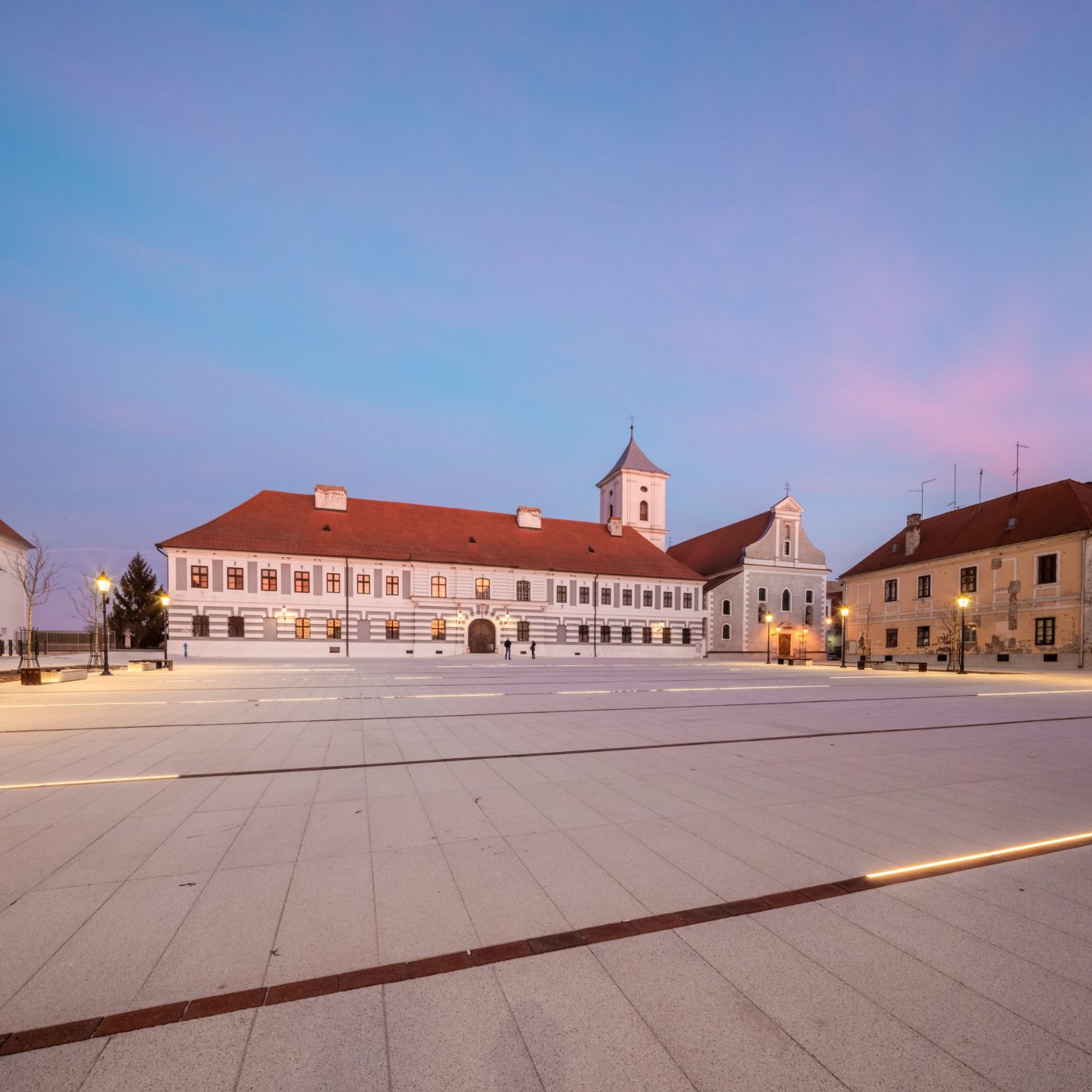 La Linia Grande/ Klinker opeka