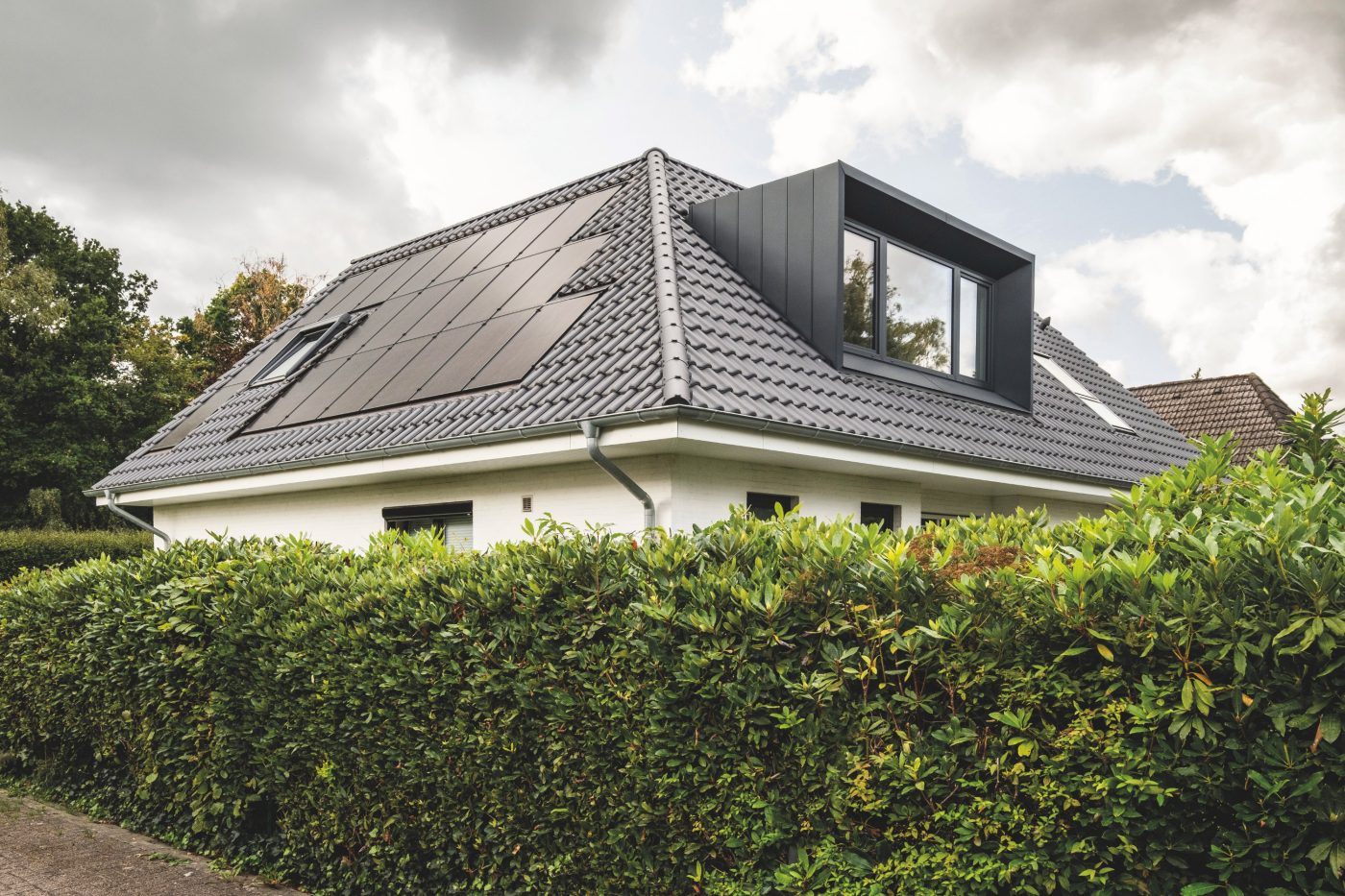 CBME_MKT_Wevolt_Marketing_Brochure_X-Frame_3