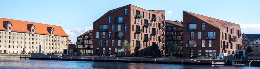 Kroyers Plads; facing bricks, roof tiles, brick slips, Brick Award Nominee 2018; VLA - Vilhelb Lauritzen Architects and COBE; Photo:  Helene Høyer Mikkelsen